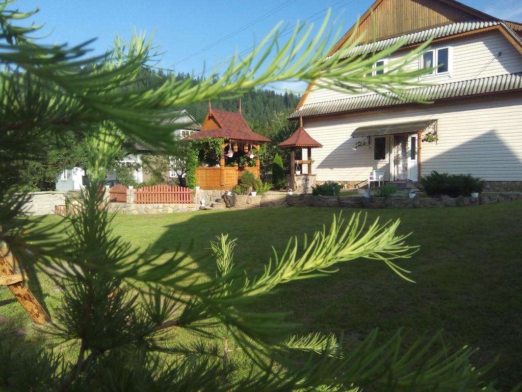 Homestay Opryshky Tatariv Exteriör bild