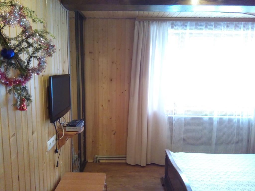Homestay Opryshky Tatariv Exteriör bild