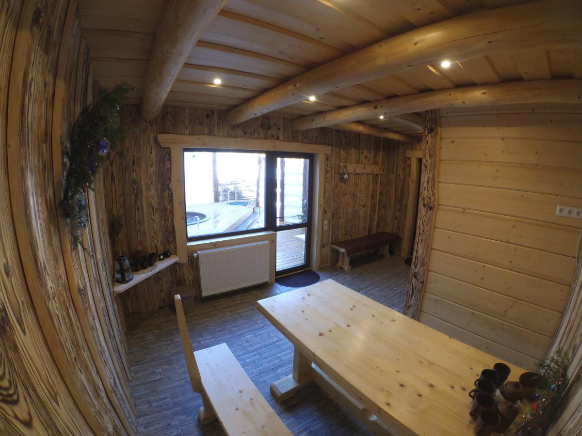 Homestay Opryshky Tatariv Exteriör bild